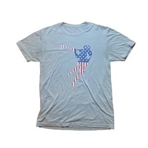Chalk Talk Sports Red White Blue‎ Lacrosse Gray T-Shirt Men's Small